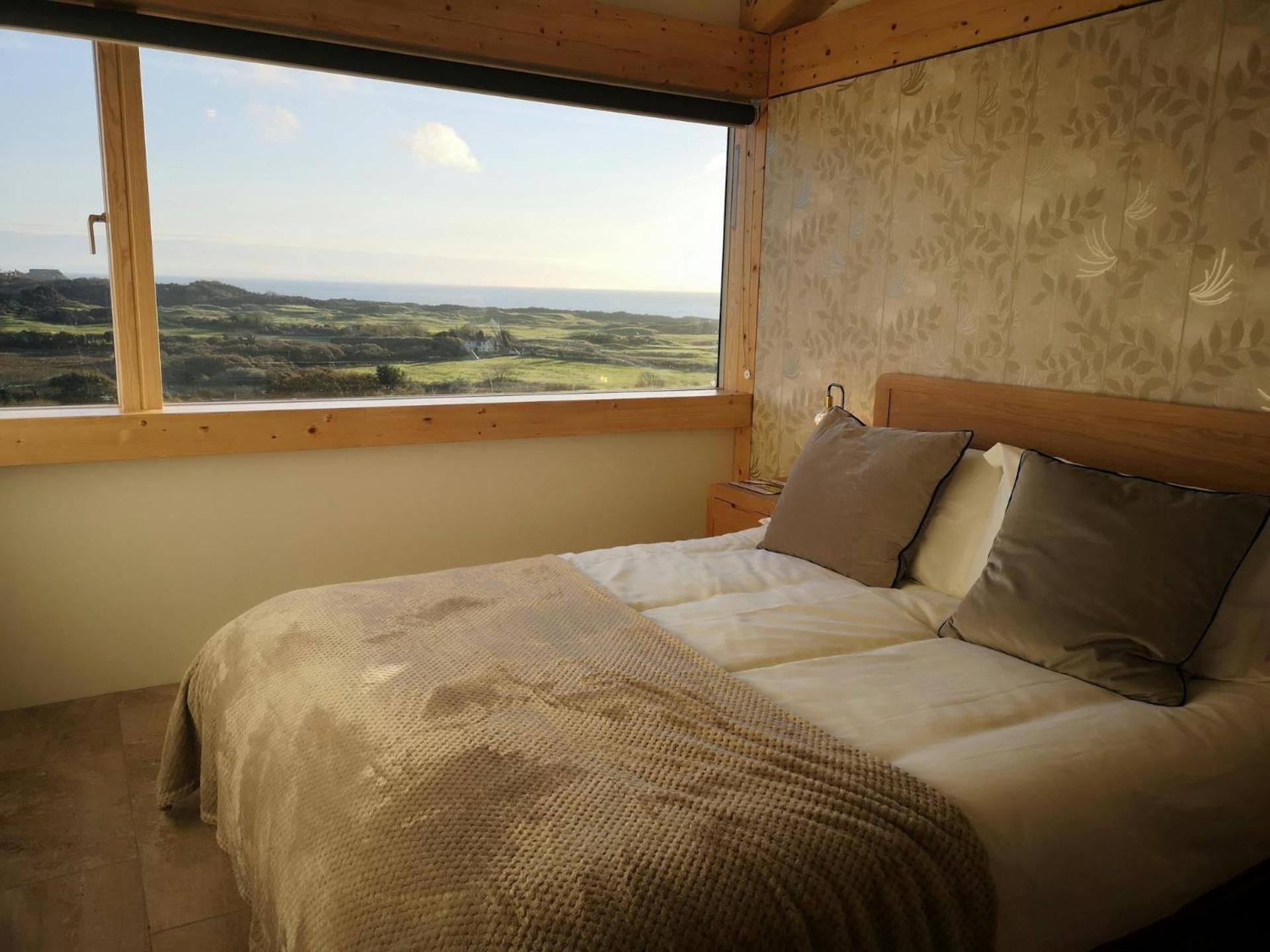 Nautilus Holiday home Tenby