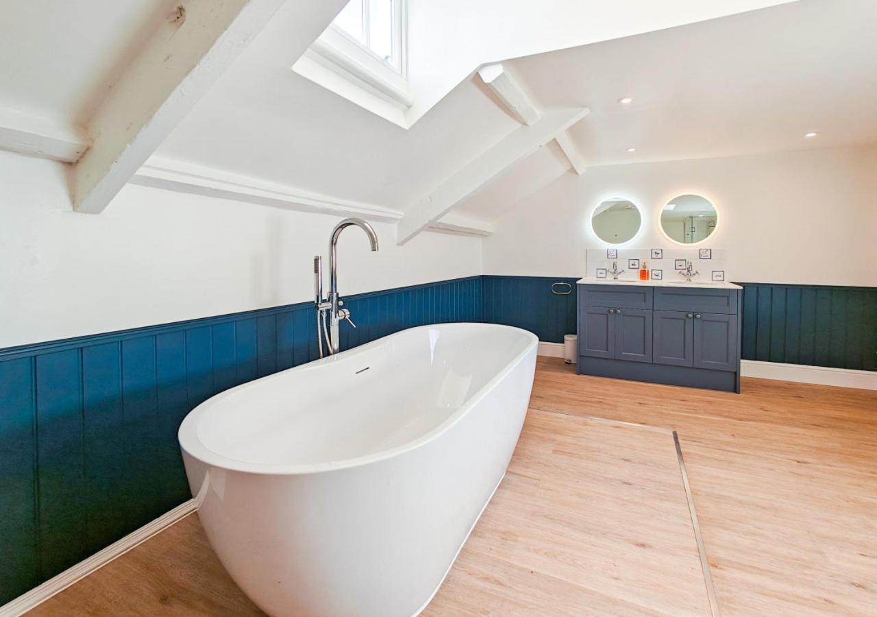 Holiday home Belle Vue House