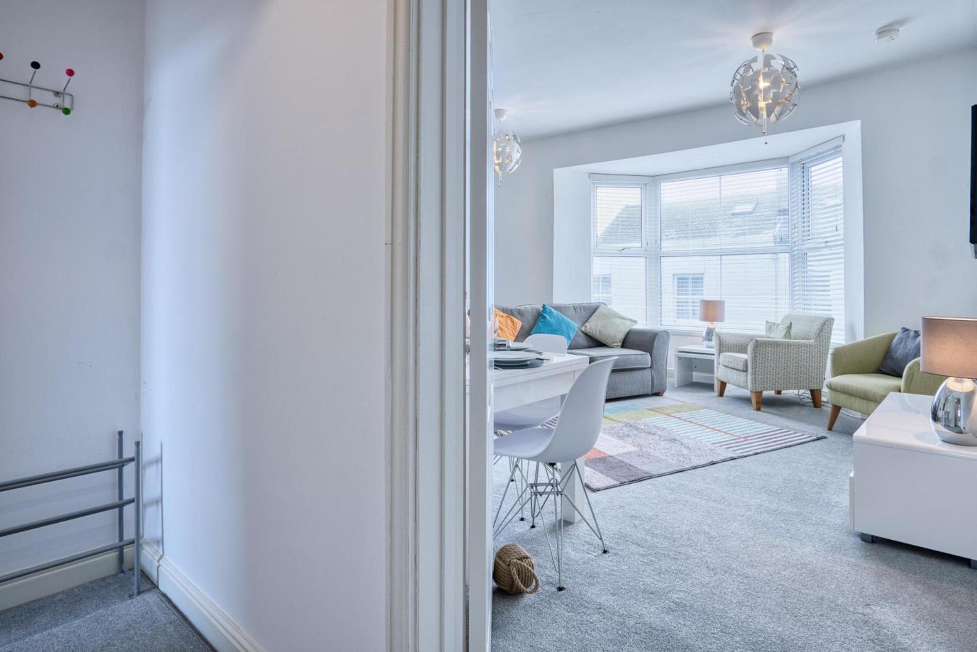 Apartment Bay View - 2 Bedroom - Tenby