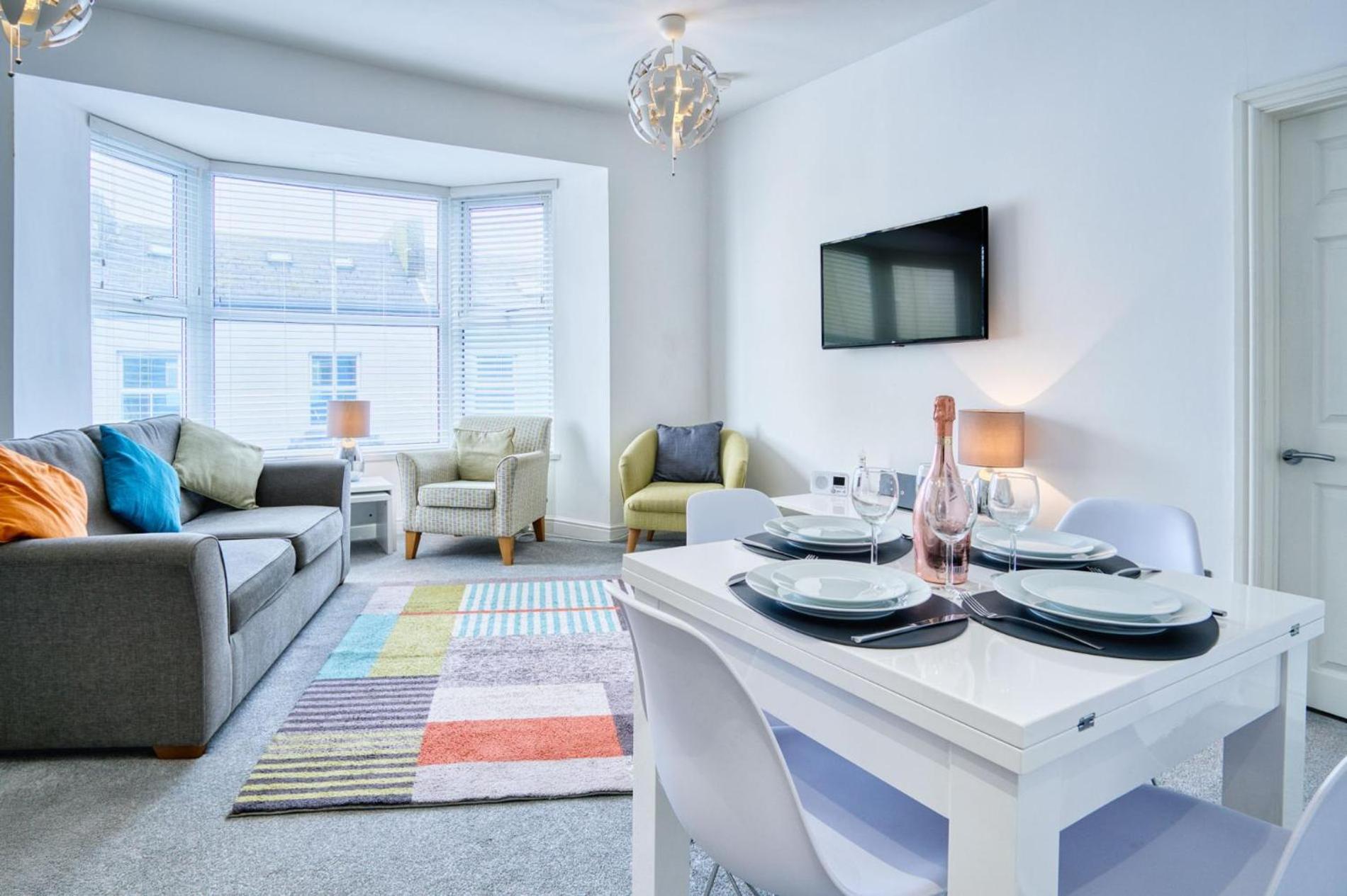 Bay View - 2 Bedroom -