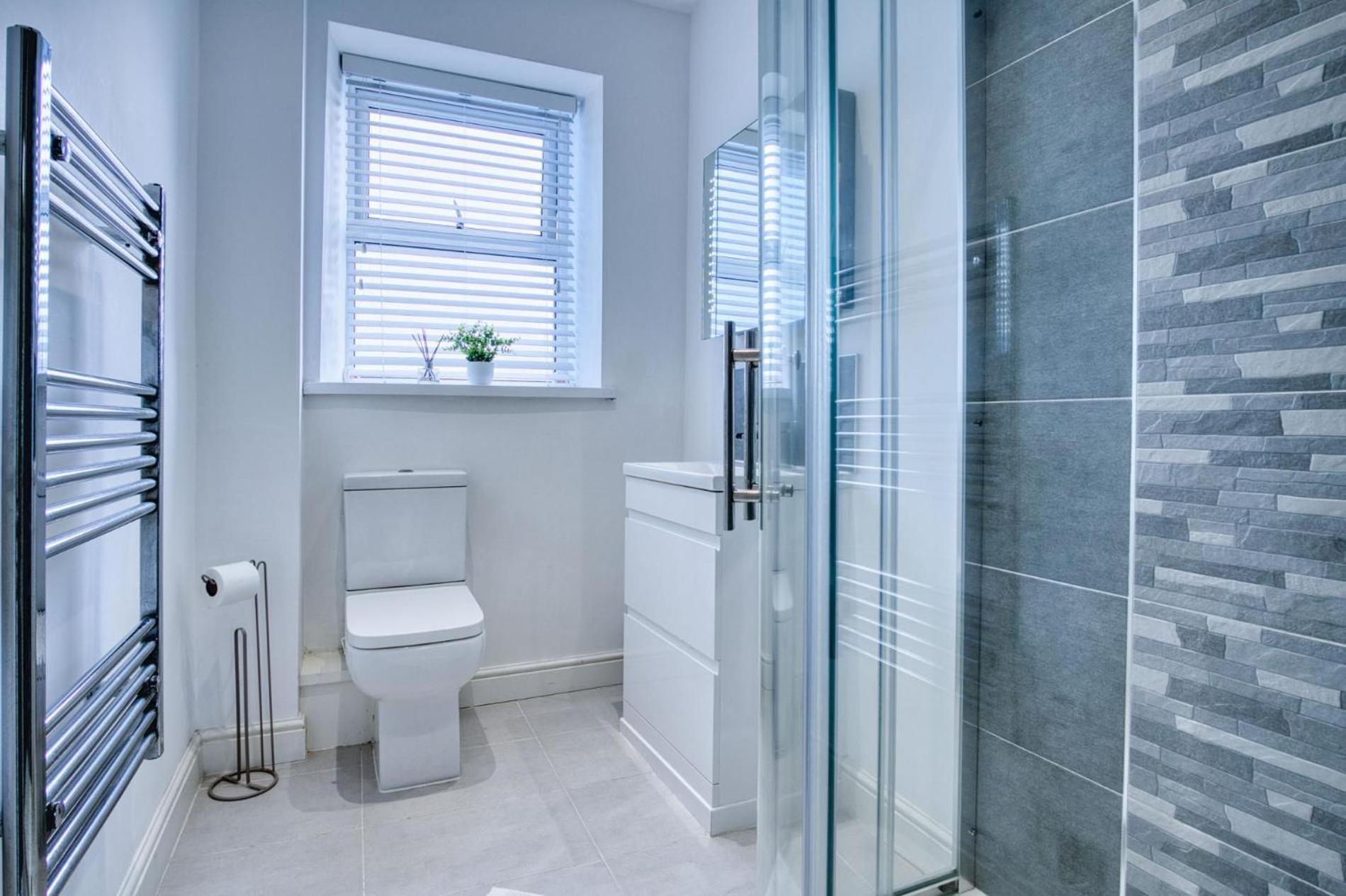 Bay View - 2 Bedroom - Apartment Tenby