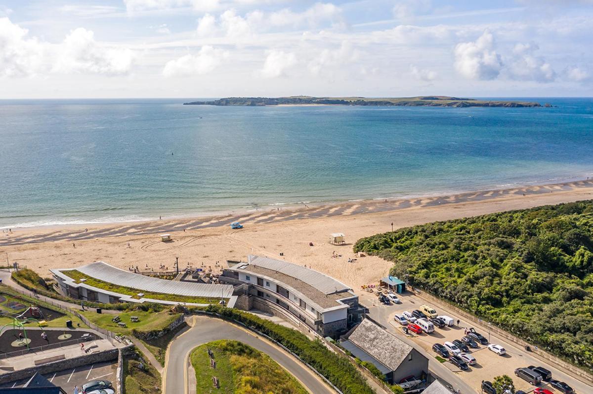 16 Waters Edge Apartment Tenby