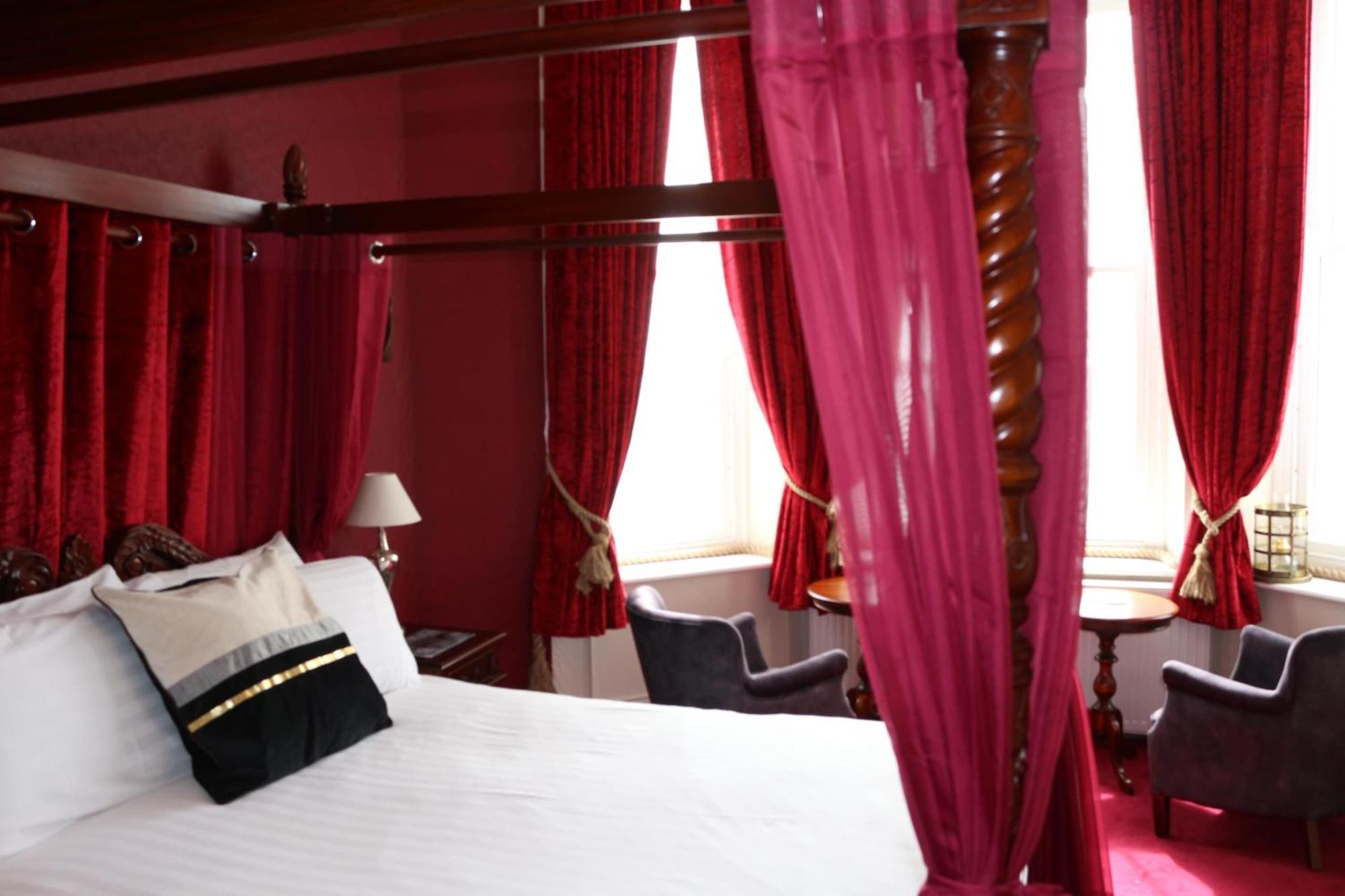 The Belgrave Hotel