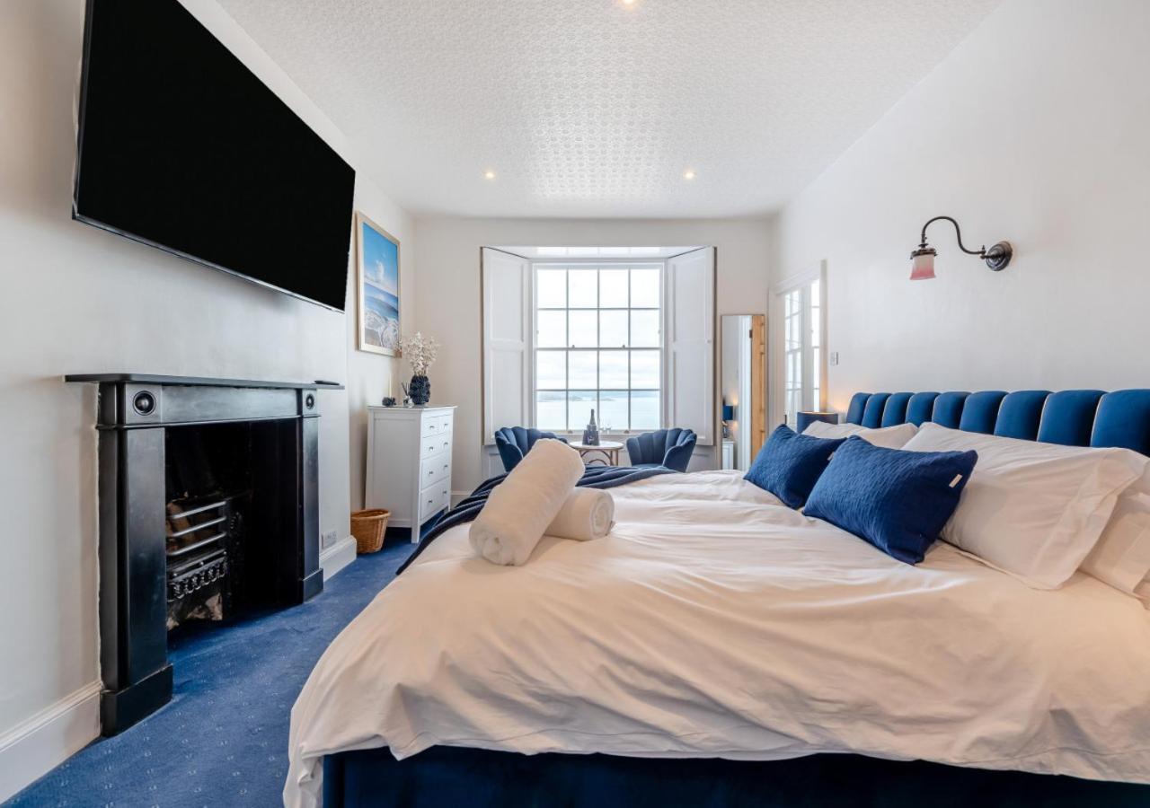 Clifton House *