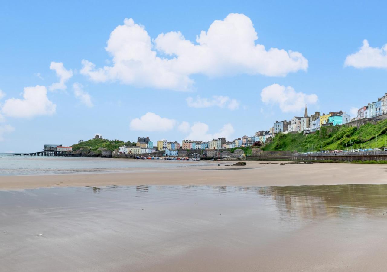 One Charlton House Apartment Tenby