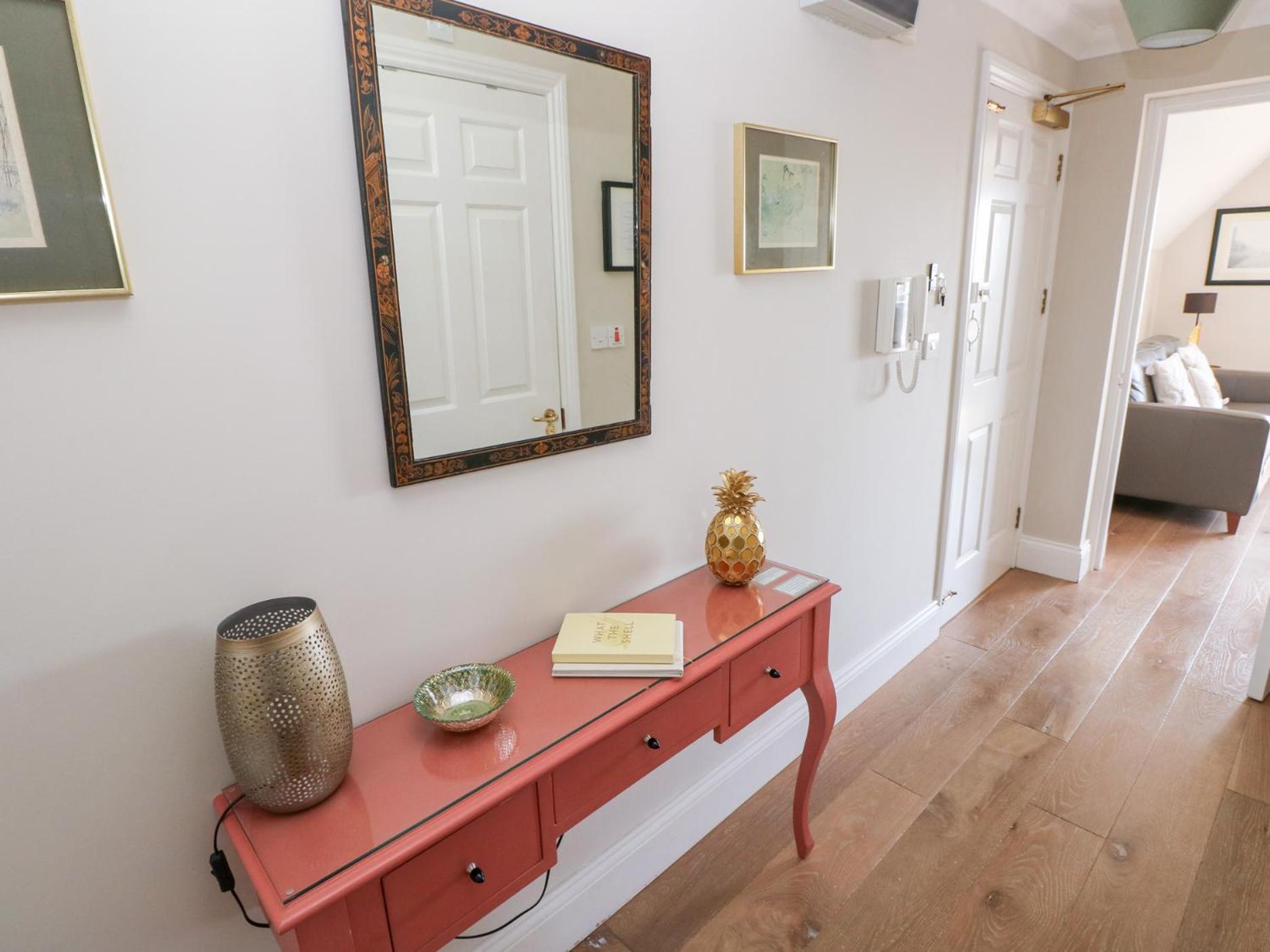 Cambrie Apartment *