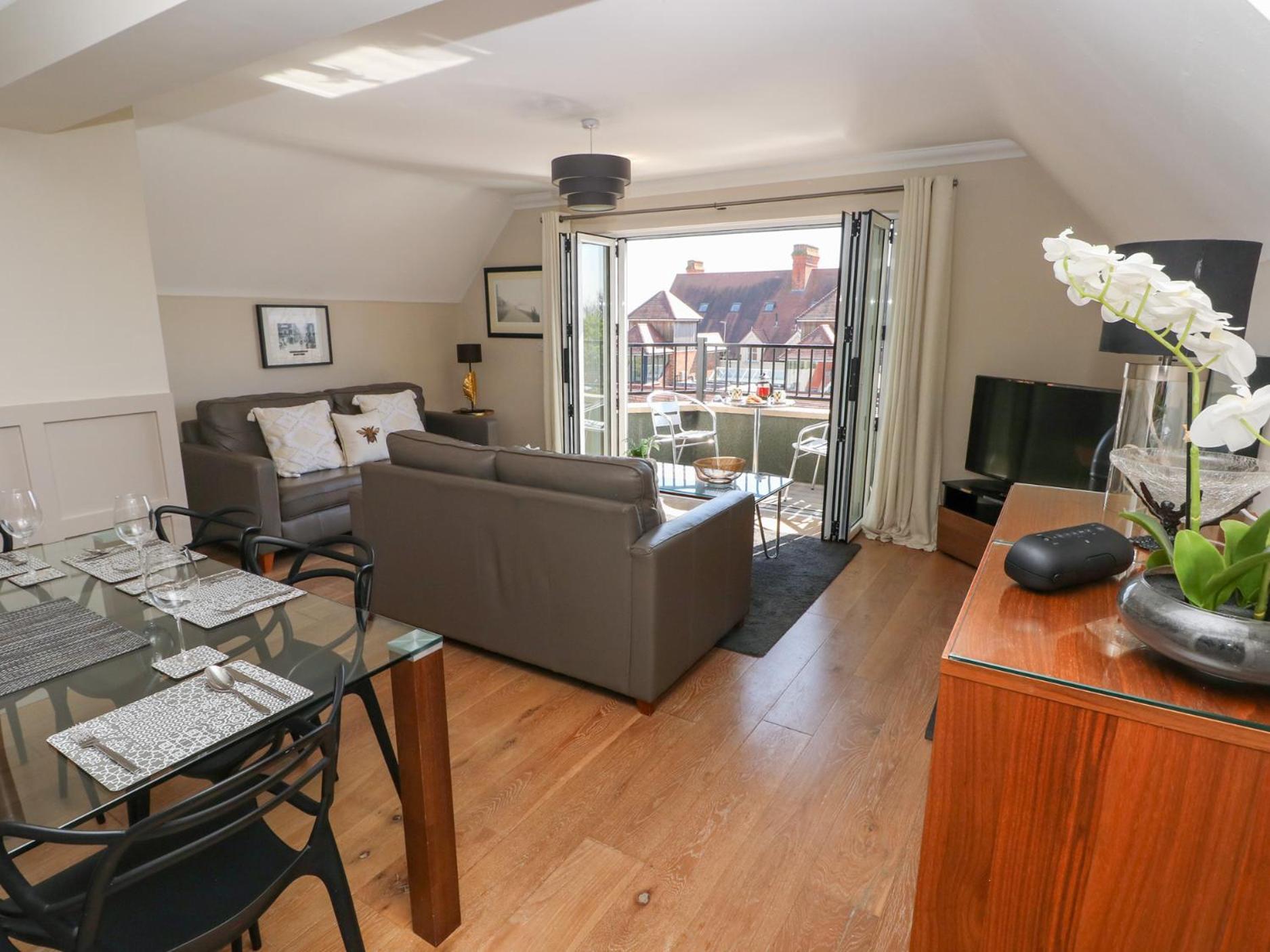 Cambrie Apartment Tenby