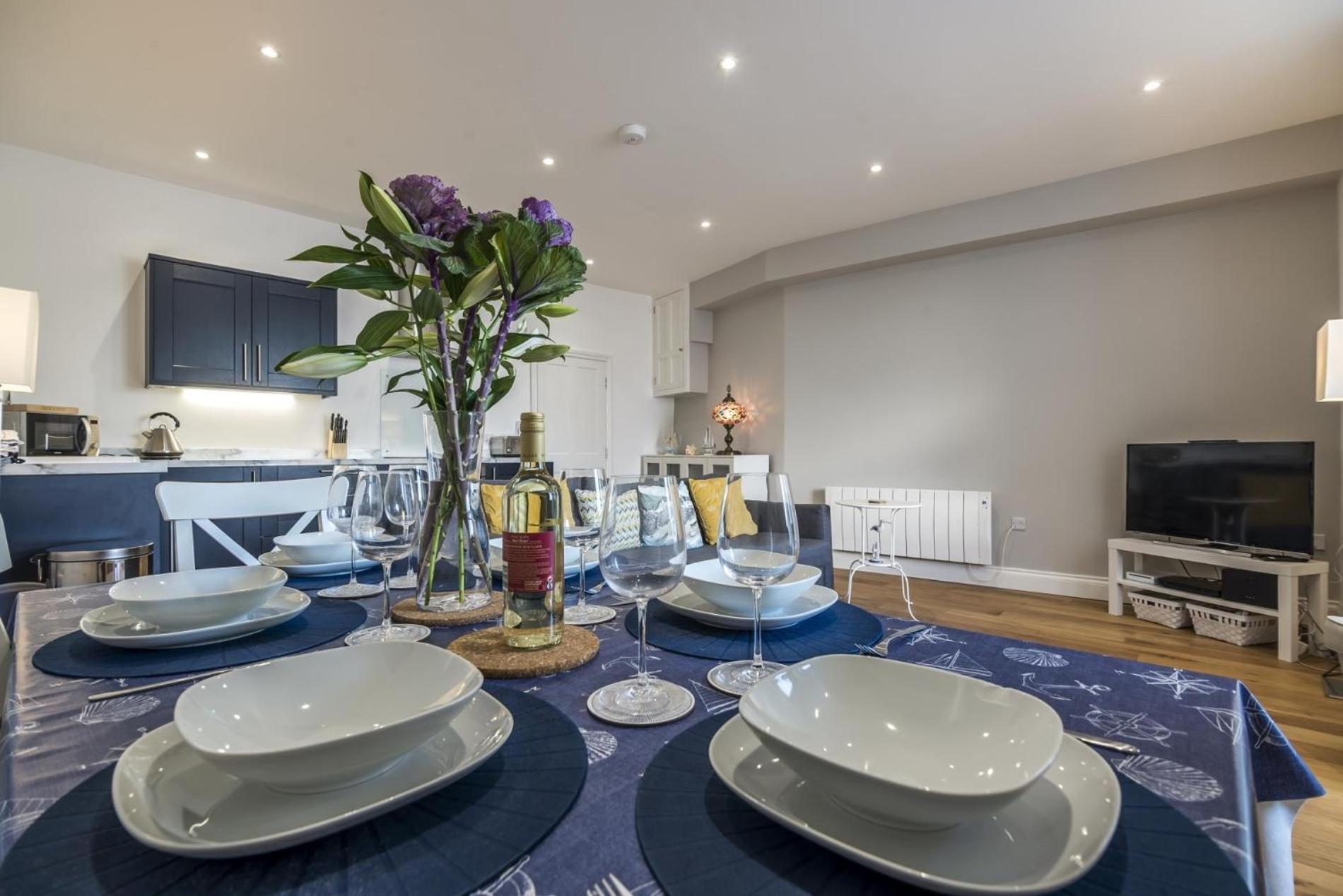 Sea Legs - 2 Bedroom - Apartment