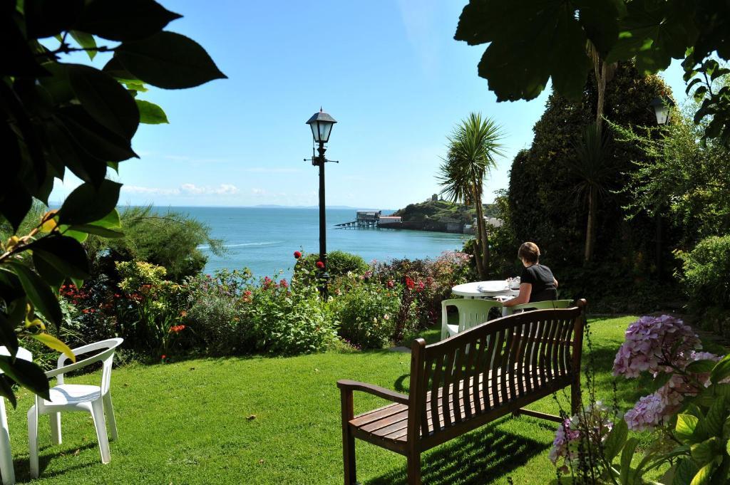 Fourcroft Tenby