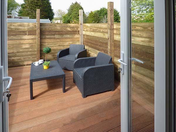 White Annexe Holiday home Tenby