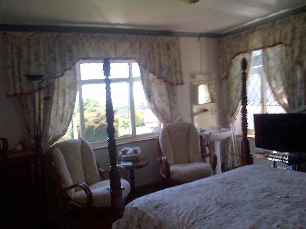 Bed & Breakfast Wychwood House