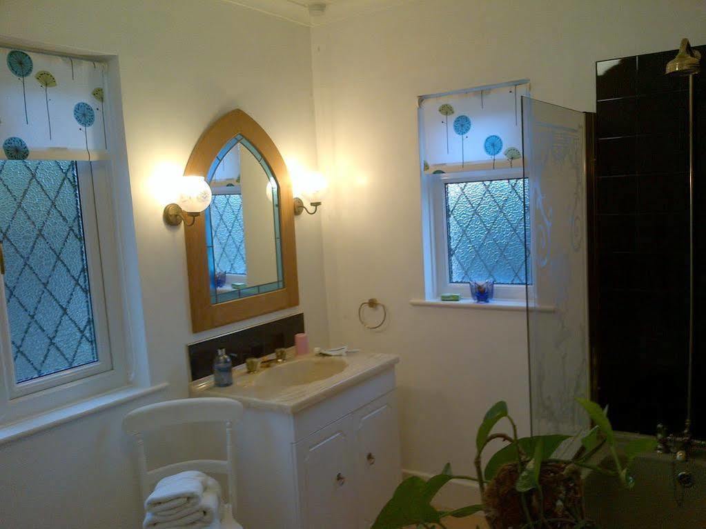 Wychwood House Bed & Breakfast