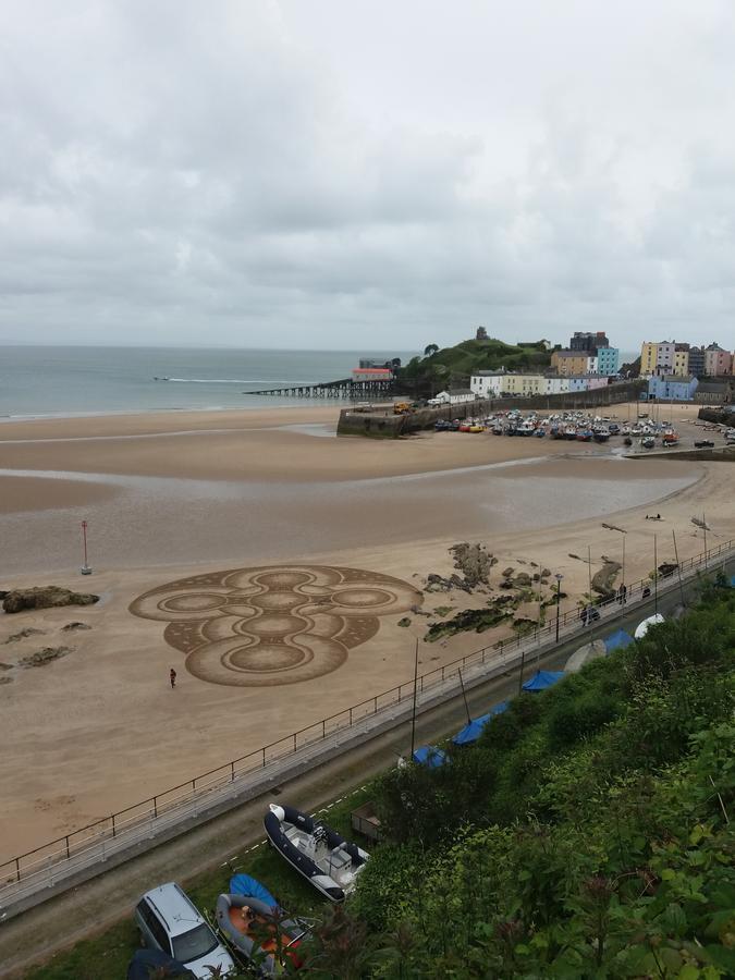Osnok * Tenby