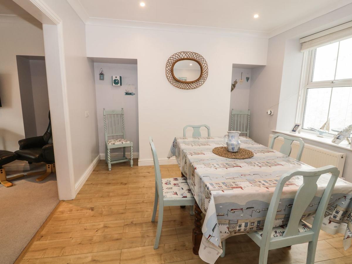 Anchor Cottage, Tenby