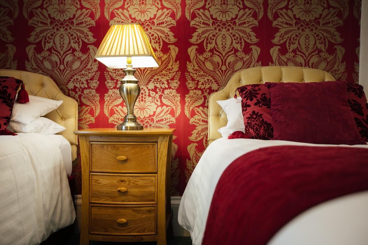 Elm Grove 4* Tenby