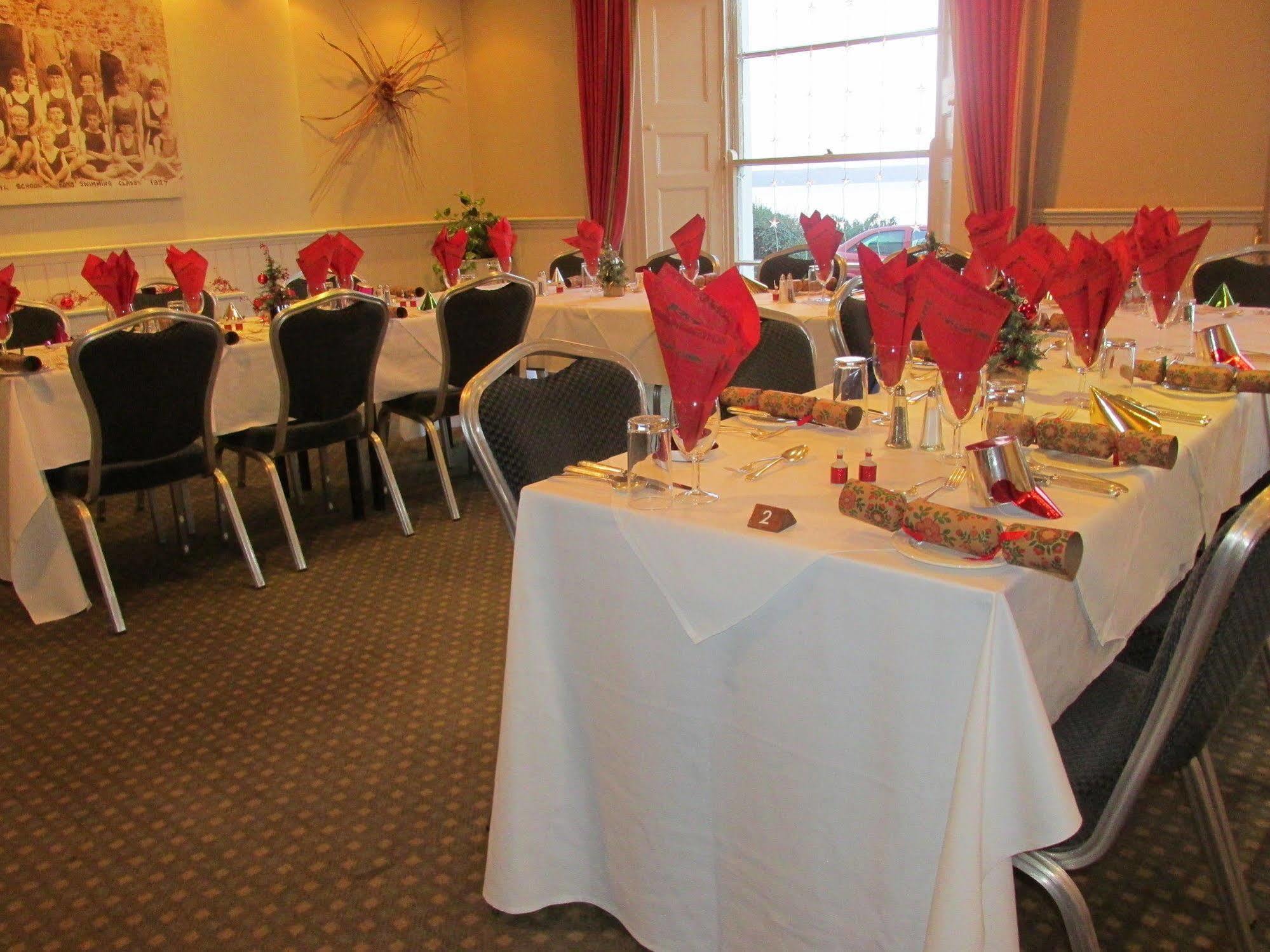 Fourcroft Hotel 3*