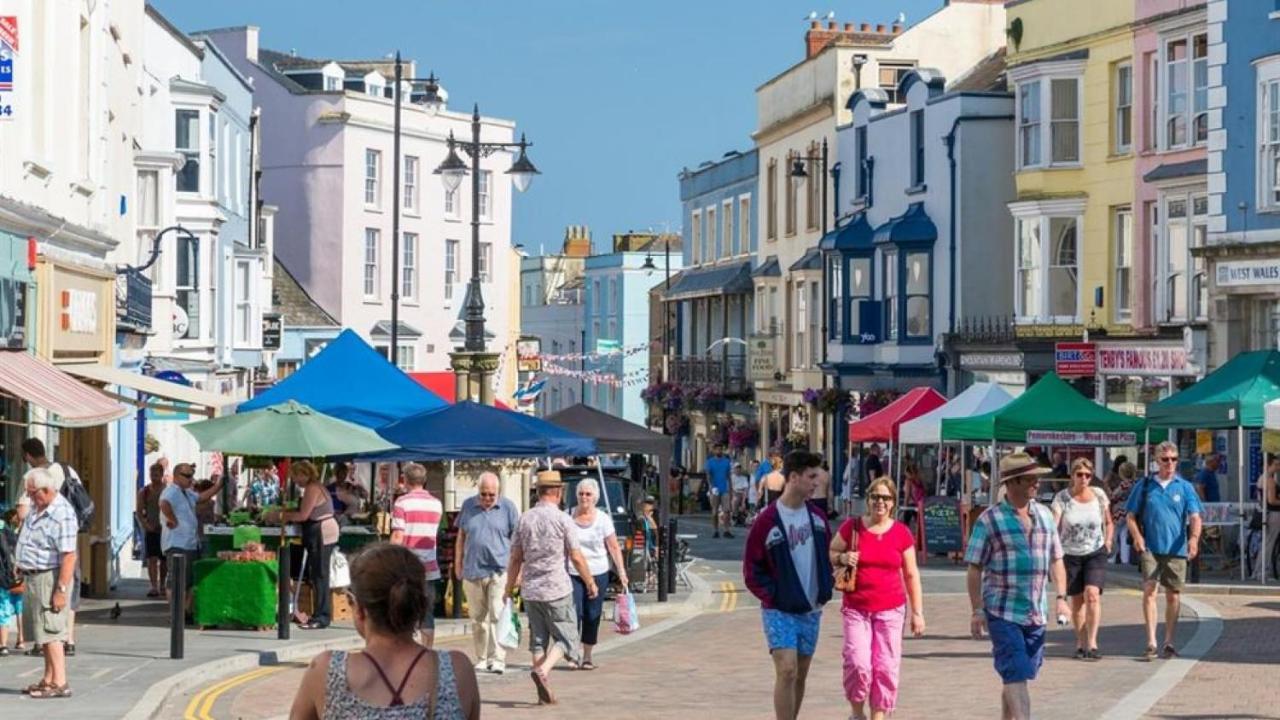 Tredegar House Flat 4 * Tenby