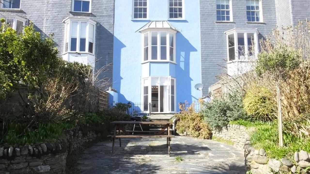 Beauchief House 2 Apartment Tenby