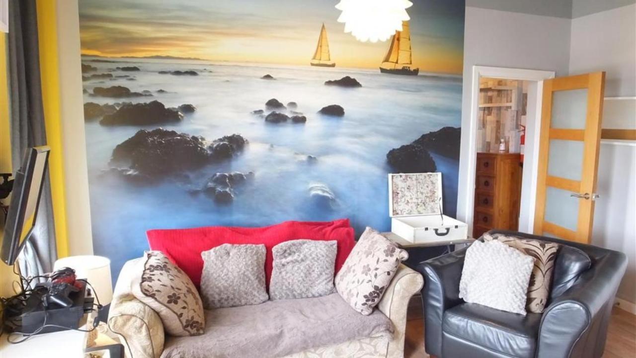 Cheltenham House 3 Apartment Tenby
