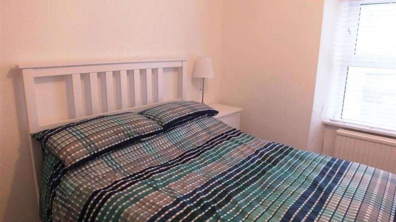 Apartment Clareston Road 1 Tenby