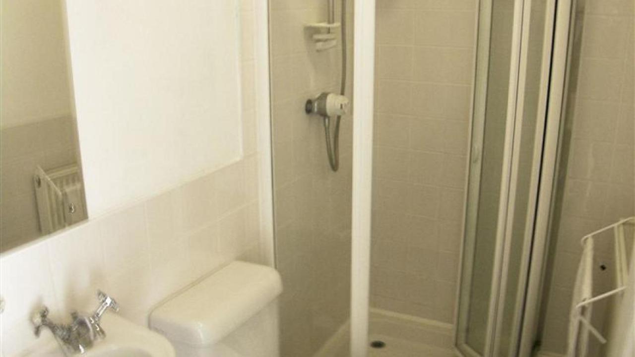 Frogmore Terrace 1