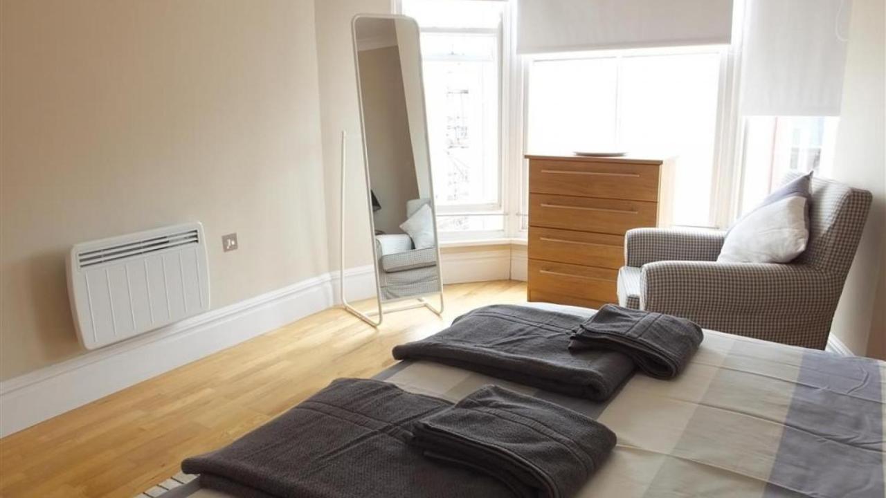 Paragon House 3 Apartment *