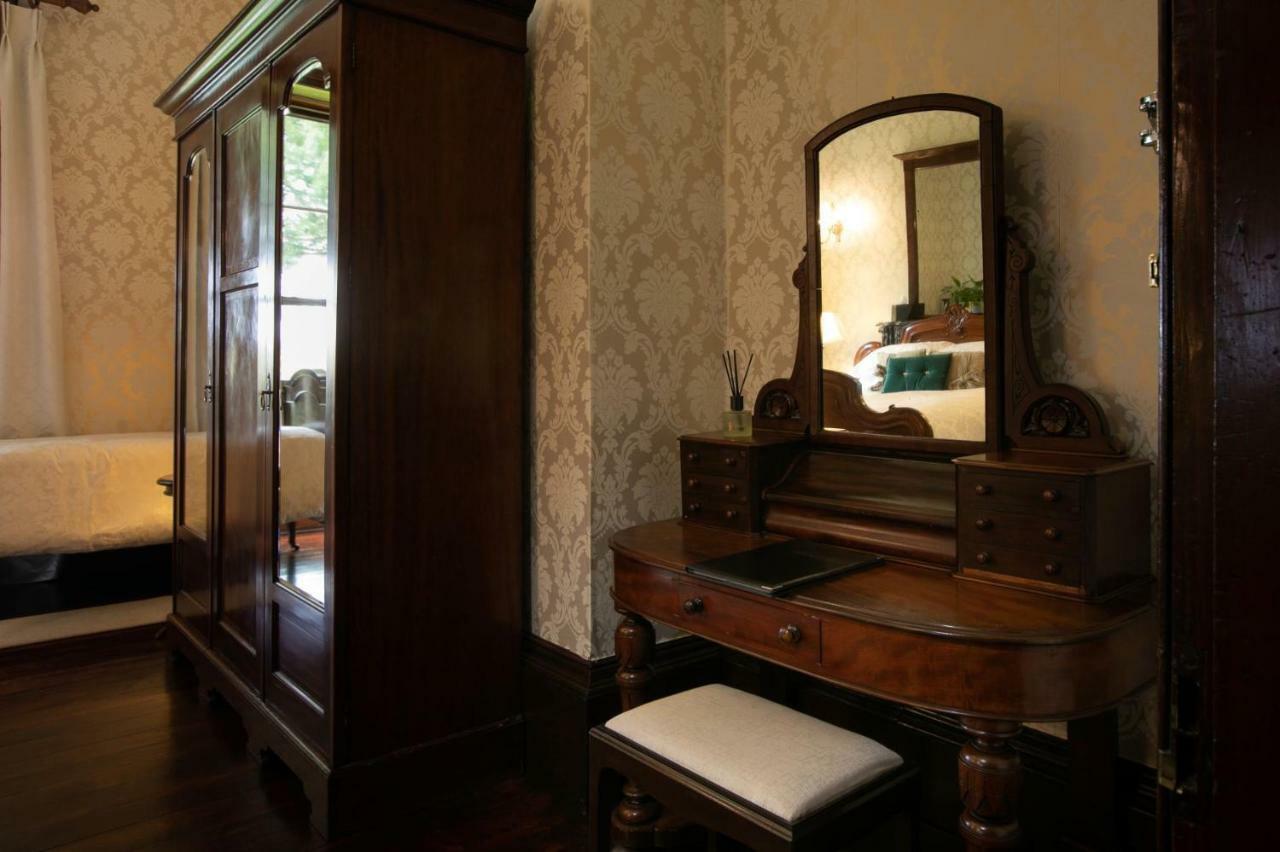 Bed & Breakfast Elm Grove 4*