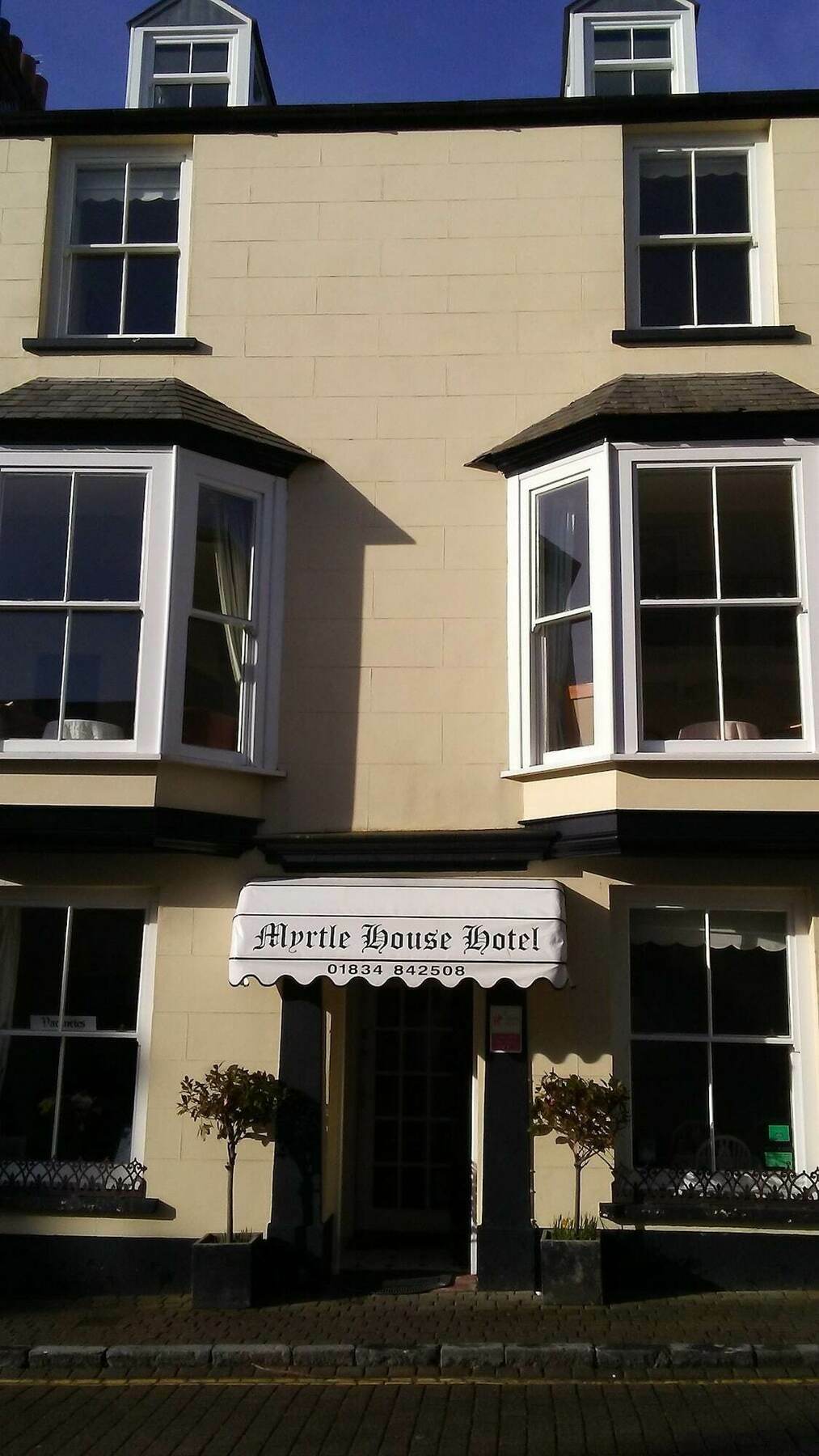 Myrtle House Tenby