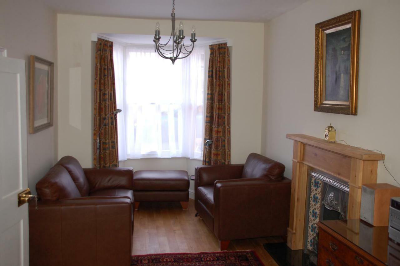 Woodbine Holiday home Tenby