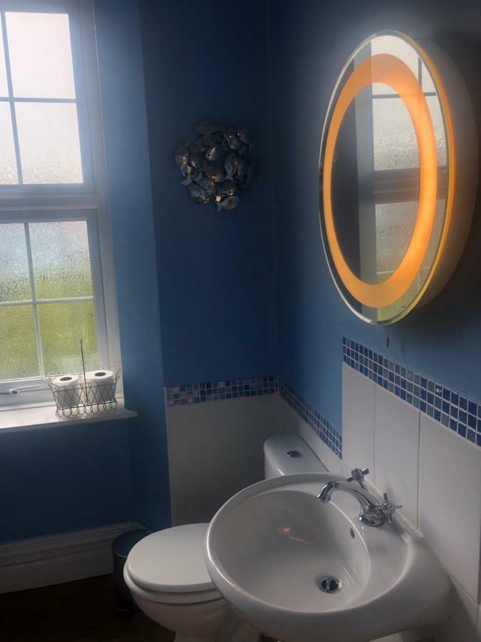 Sutherlands 3 Picton Road Holiday Holiday home *