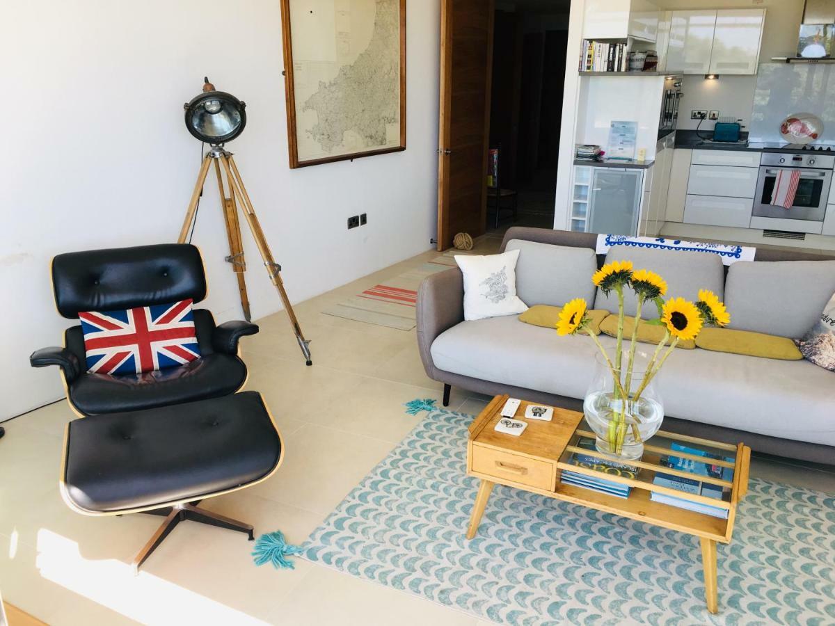 Eight Water's Edge Apartment