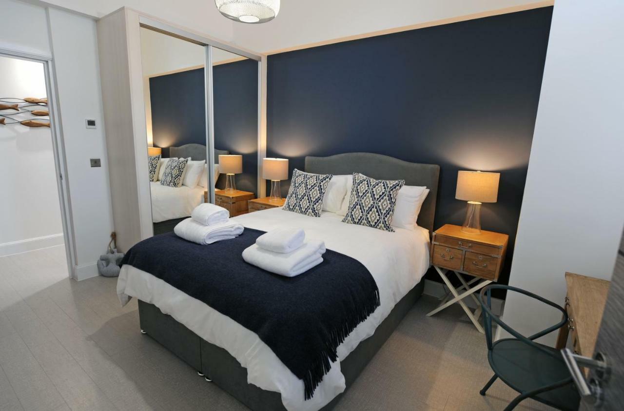 2 Waterstone House Apartment
