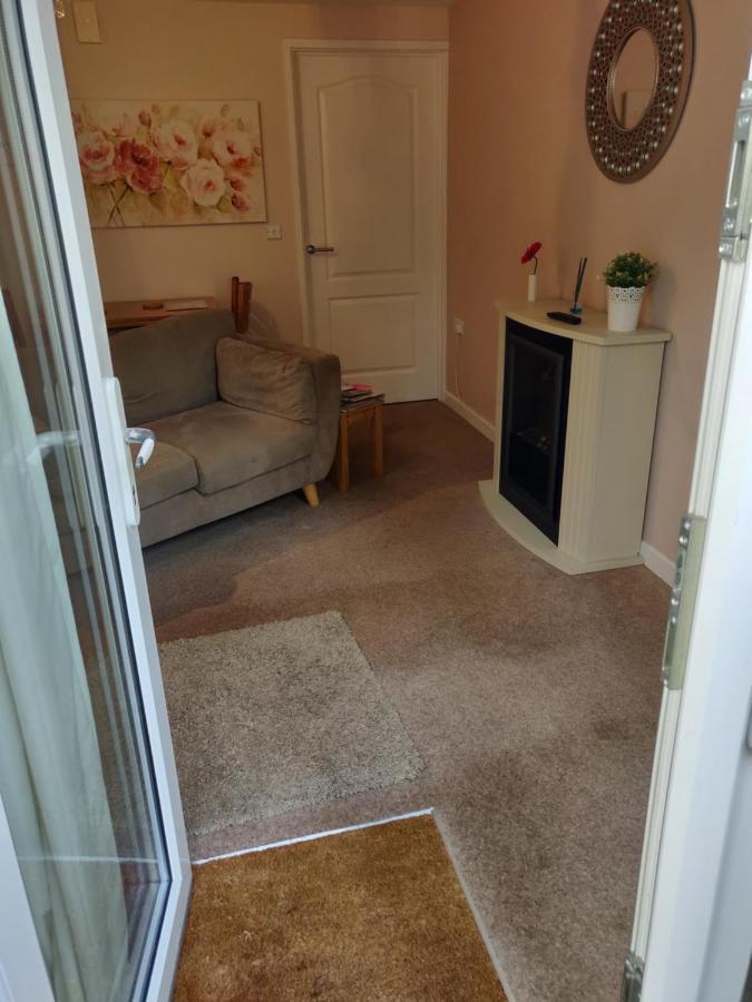 Poppy Holiday home Tenby
