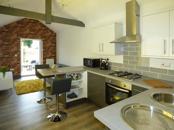 White Annexe Tenby