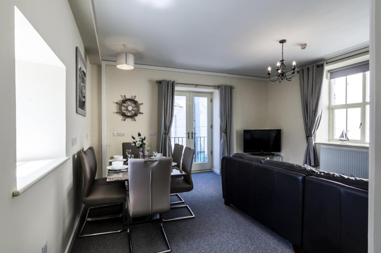 The Sail - 2 Bedroom - Apartment Tenby