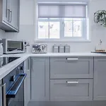 Newell Hill House - 3 Bedroom Holiday Home - Tenby