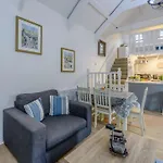 2 Bed In Tenby 86854