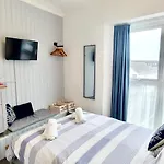 Glenthorne Guest House