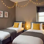 3 Bed In Tenby 95027