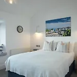 Lindholme Guest House
