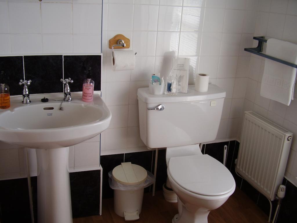 Weybourne Guest house Tenby