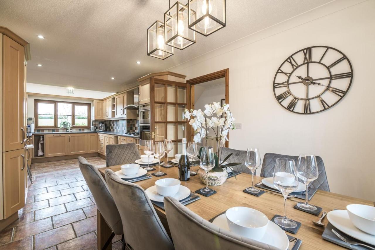 French Fields - 4 Bedroom House - St Florence Holiday home Tenby
