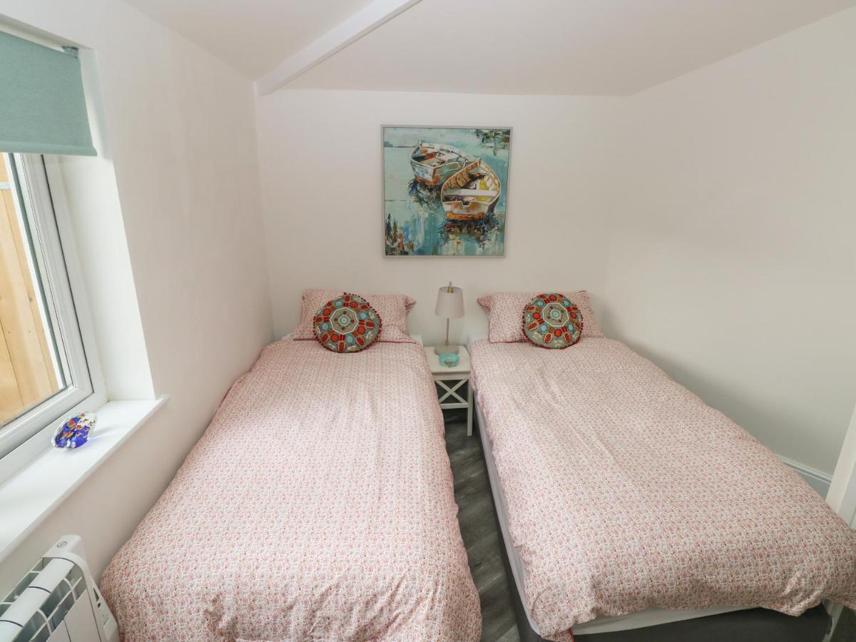 Summer House Holiday home Tenby