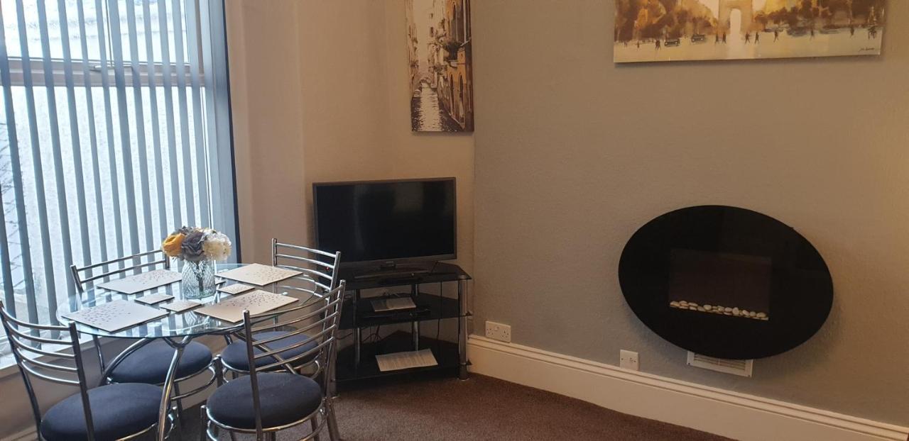 Apartment Lockinbar Holiday Apartments Tenby