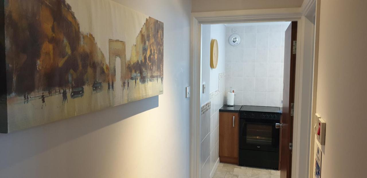 Lockinbar Holiday Apartments Tenby