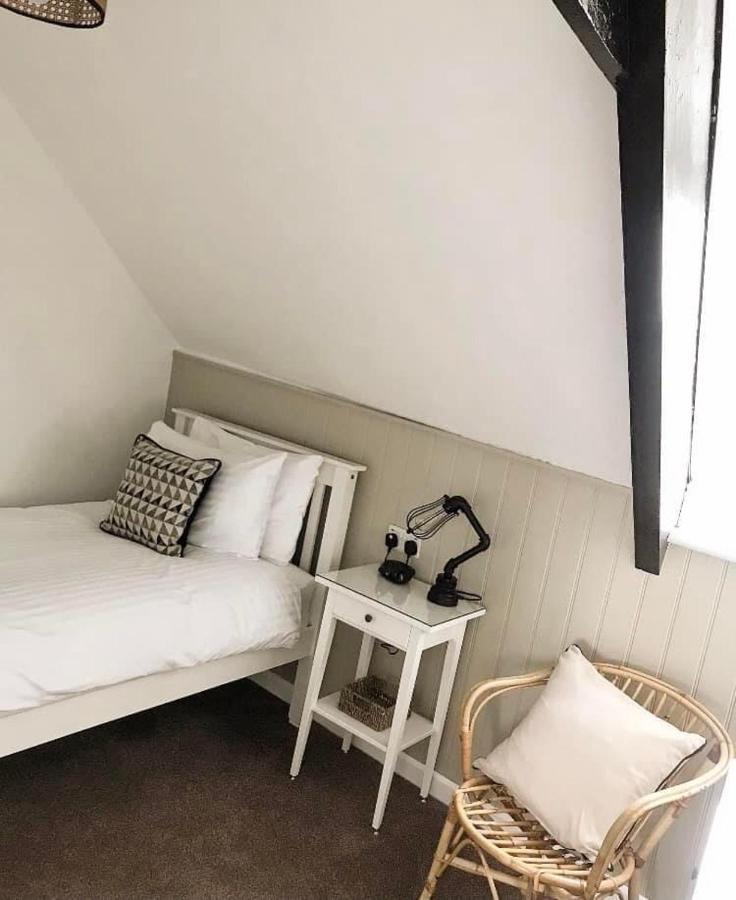Glenthorne Guest house 3*