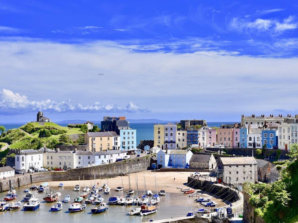 Lindholme Guest House Guest house Tenby