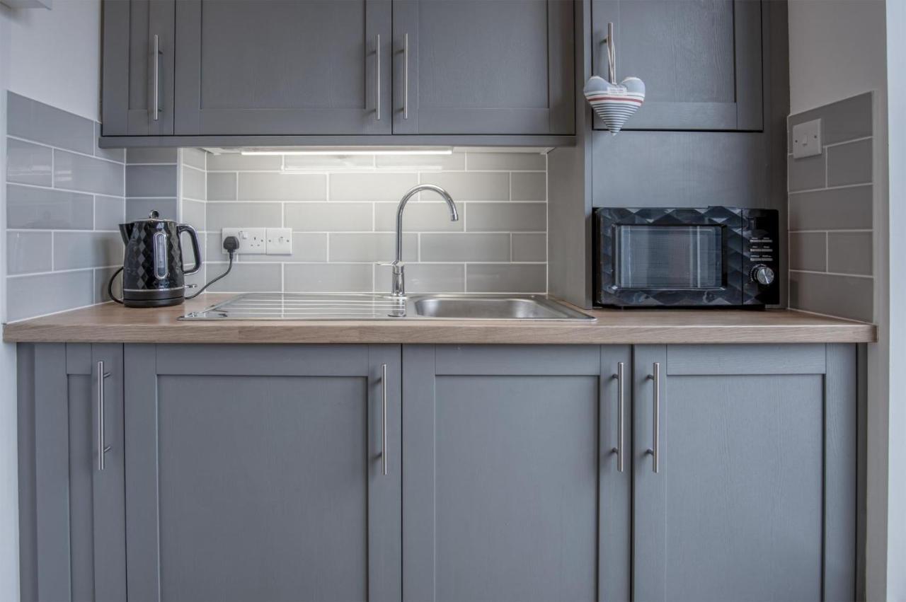 Ramsey - 2 Bedroom - Apartment Tenby