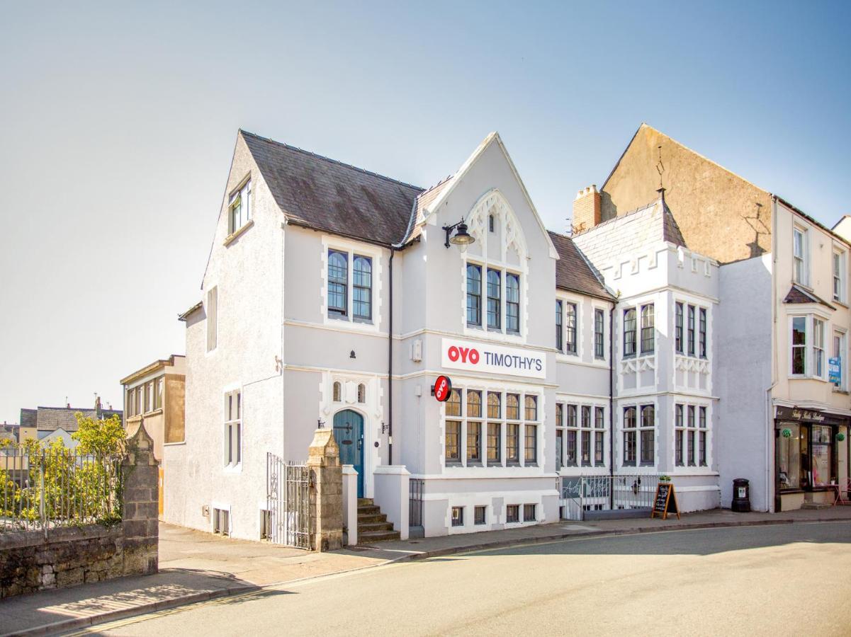Hotel Oyo Timothy's Tenby