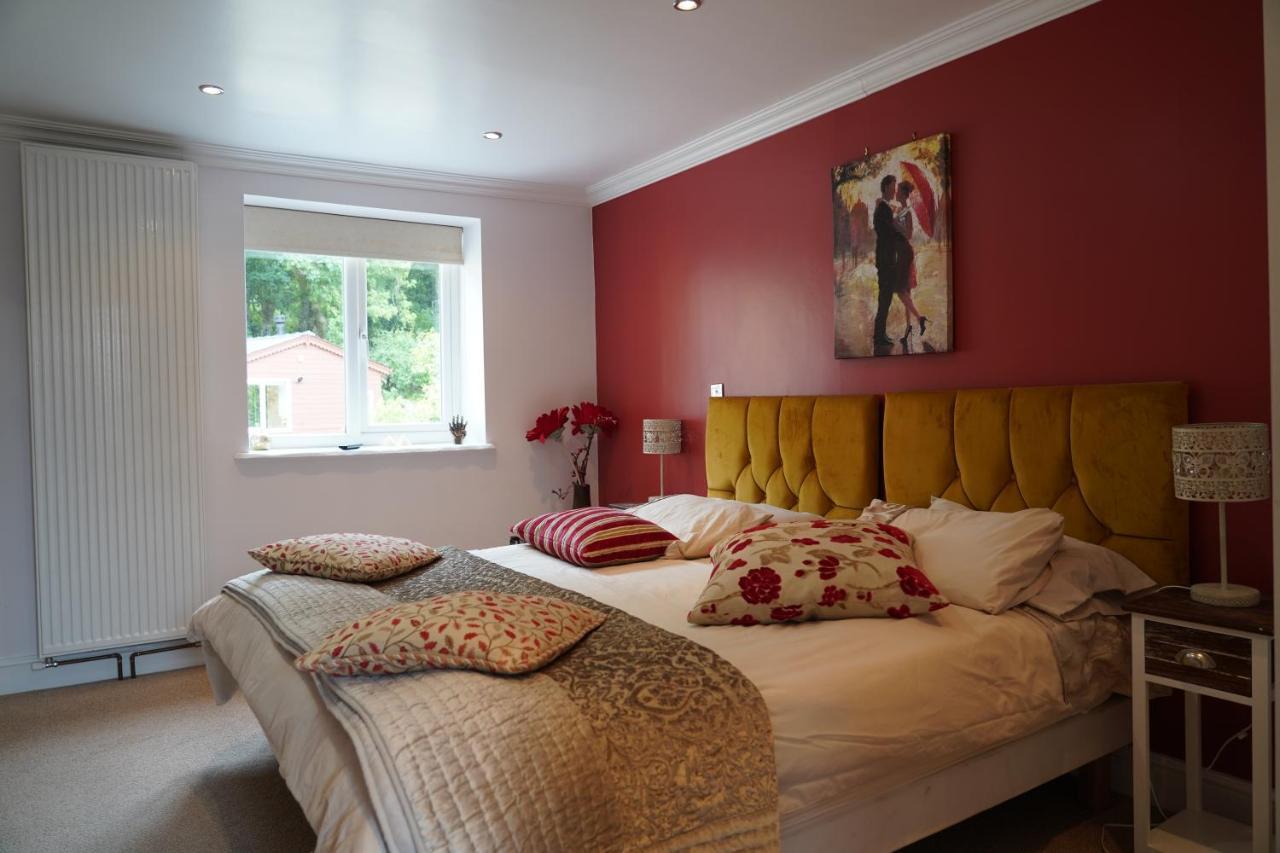 Habititabities Guest house Tenby